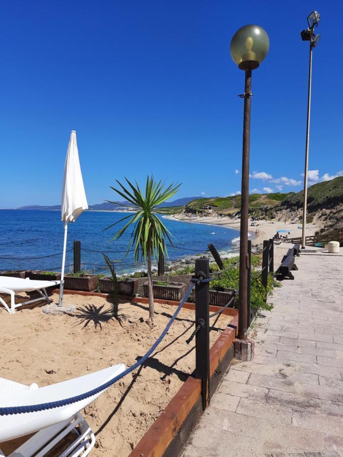 Casa KIA - Villetta bifamiliare a 300 mt dal mare Valledoria  Esterno foto